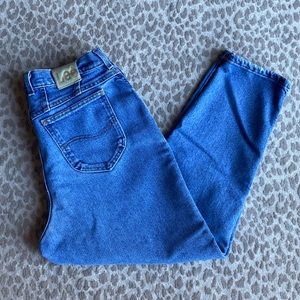 Vintage Lee High Waisted Mom Jeans, size 12.